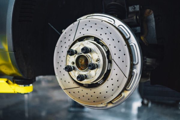 Understanding Mercedes-Benz Brake Service Costs in Dubai