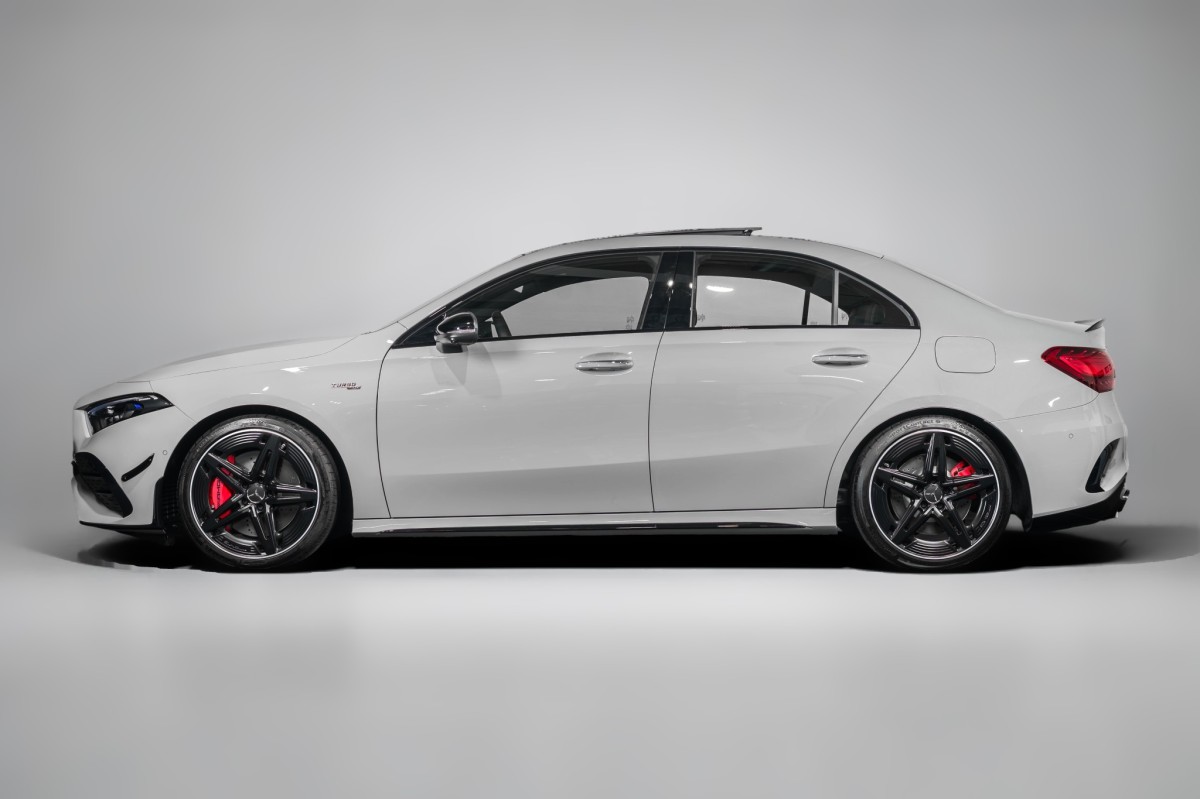 32304