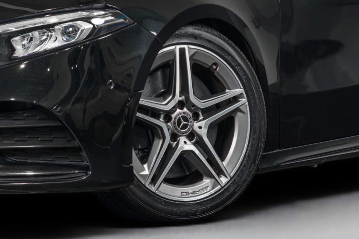 33276